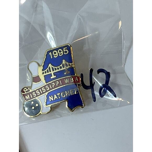 Mississippi WBA 1995‎ Natchez Lapel Pin Womens Bowling Association - Picture 5 of 5